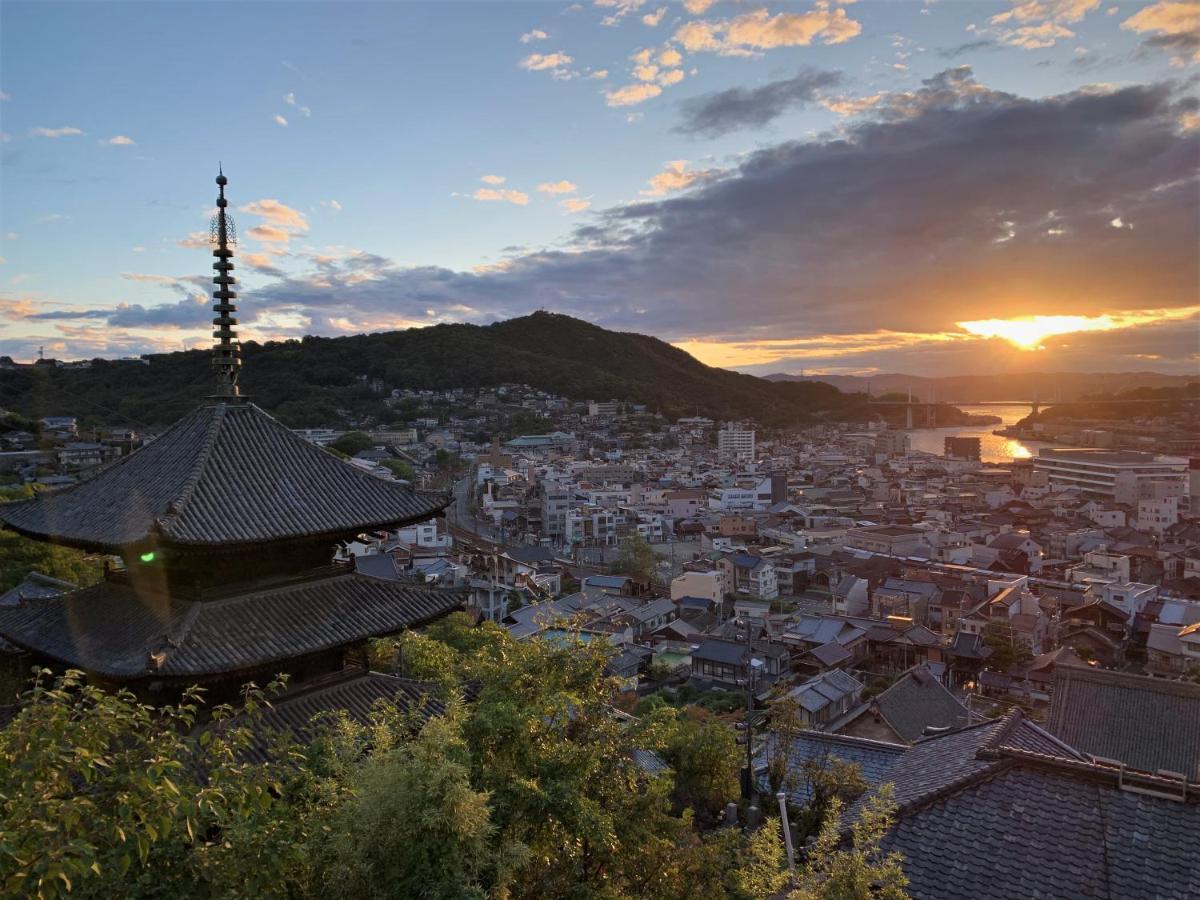 Onomichi Guest House Miharashi-Tei Eksteriør billede